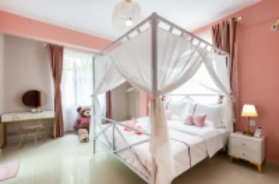 三亞夏樹客棧（鹿回頭景區大東海店）