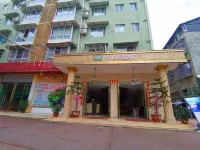 TOWO Shangpin Hotel (Shanghai Passenger Transport Center Station) Hotels in Zitong