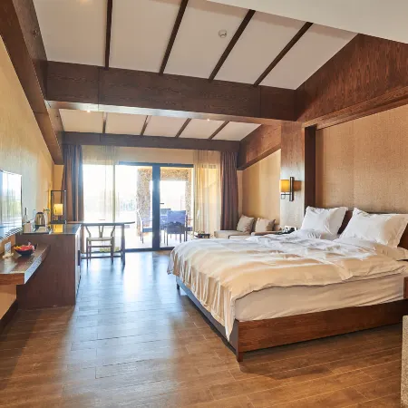 Xiyu Yuanquan Meishi Spa Hotel Отели рядом с достопримечательностью «Гора Qinyuan»