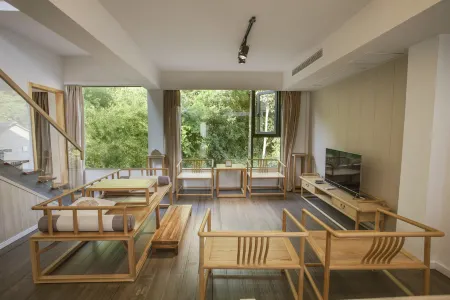 Qixin Bieyuan Boutique Hostel Отели рядом с достопримечательностью «Heyang Ancient Houses»