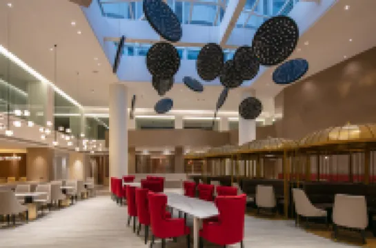 Ramada By Wyndham Yangzhou Slender West Lake