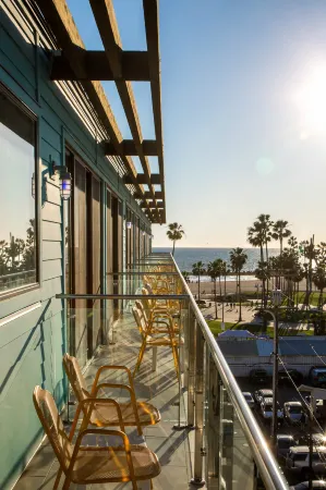 Hotel Erwin Venice Beach Отели в г. Венис