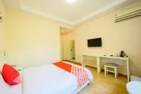 Anqing Leichi Hotel (Renmin Road Pedestrian Street)
