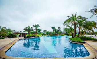 Hongpu Silver Beach Seaview Hotel(Beihai Yintan)