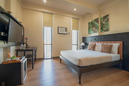 Achievers Airport Hotel Отели в г. Пасай