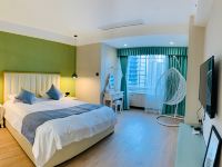 杭州嗨享家酒店式公寓 - 温馨大床房