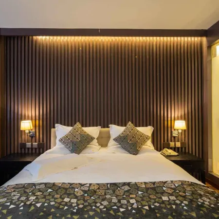 Parkview Hotel (Xinxiang Hongrun Xinyuecheng Heping Road Branch)