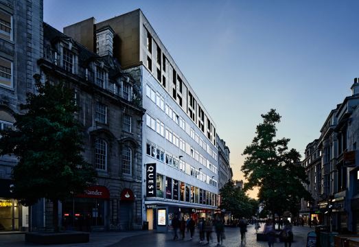 Citadines City Center Liverpool 객실