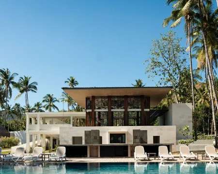 The Kayana Beach Lombok Hotels in Malaka