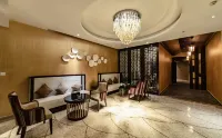 Dali Century Hotel