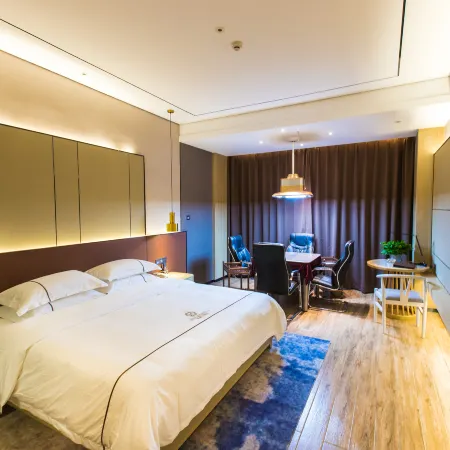 Huarong Mingwei International Hotel