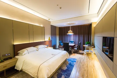 Huarong Mingwei International Hotel