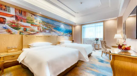 Vienna International Hotel (Tianjin Ling'ao) Отели рядом с достопримечательностью «Jixian»