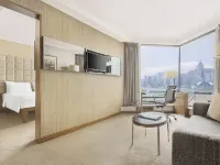 ذا كولوون هوتل Hotels near أوشن تيرمينال
