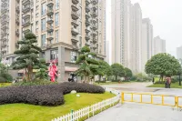 A dream B & B (Evergrande Dijing store, Yichang Canal Park)