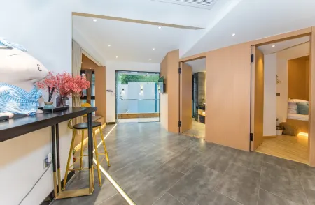 Diefangwu Holiday Hostel Отели рядом с достопримечательностью «Tongda College of Nanjing University of Posts and Telecommunications»