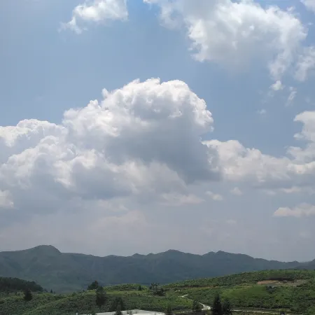 Yunding Xiang Tea Garden Resort Hotel