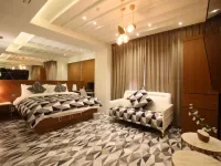Hotel Samwon Plaza Hotel dekat Kuil Surisa