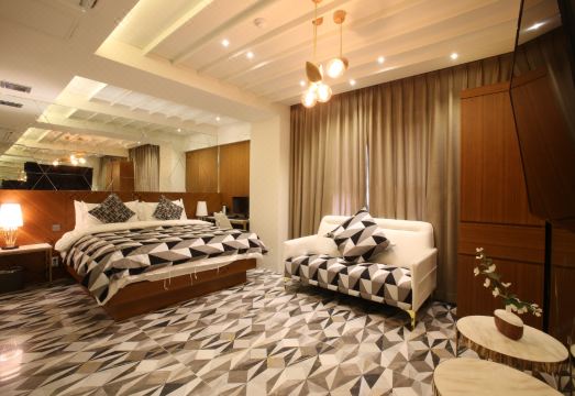 삼원프라자 시설