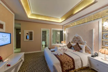 Muong Thanh Luxury Song Lam Hotel