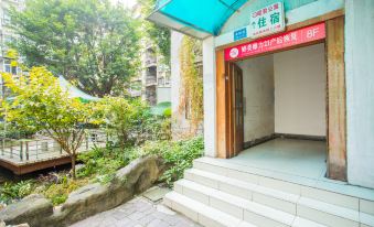 Zhaojun Apartment