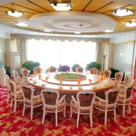 Gangu Hotel