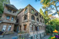Qiye Shuxia Hotel Hotels near Luhuadang