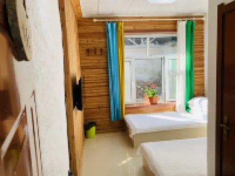 漠河千尋中国式旅館（北紅村）