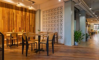 Haikou Wander Hostel Qilou Old Street YHA Homestay