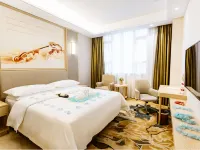Vienna Hotel Hotels near Nanchong Gaoping Airport