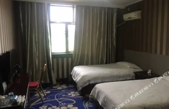 伊寧縣龍泉酒店