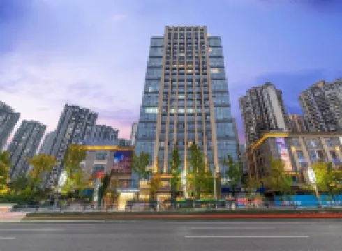 嘉濱心悅酒店（重慶江北嘴金融城鎏嘉碼頭店） 鄰近度·世界精釀啤酒博物館（重慶店）的酒店