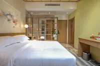 Yichishanshui · Jiuhua Street Benyuan Boutique Homestay (Jiuhua Mountain On Jiuhua Street) - Pools