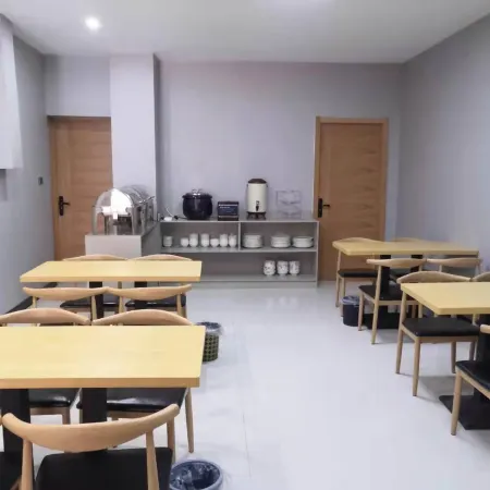 Shilou Qike Zhixiang Hotel
