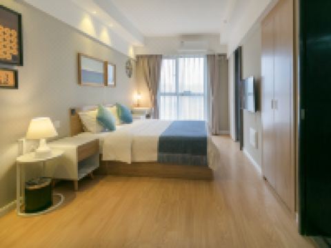 成都斯维登度假公寓(北星大道优品道广场) - 豪华大床房