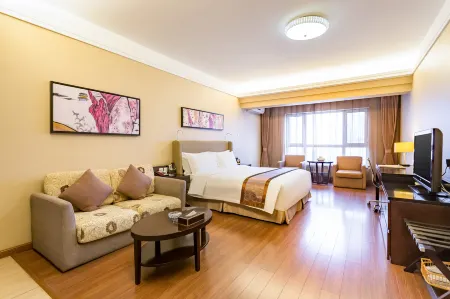 Peninsula Seasons Hotel