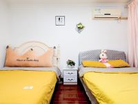 南京鸭血跟粉丝的家公寓(钓鱼巷分店) - 精致两居室