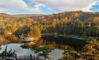 5. 庐山雲濂居客栈(..