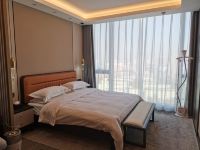 郑州正弘城高端公寓管家 - 观景舒适大床房