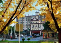Qian Shan Holiday Hotel Hotel in zona Keshapo Department Store Street