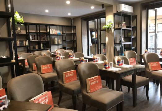 다롄 성하이파크 근처 호텔의 전경