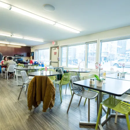 HI Calgary City Centre - Hostel
