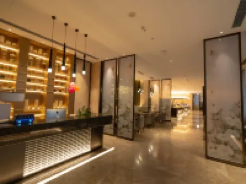 Guangzhou Peace Hotel Hotels in Guangshan