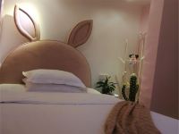 古特莱主题宾馆(重庆理工大学2号中门店) - 粉红兔兔