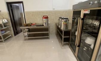 Ningming Zheshang Business Hotel