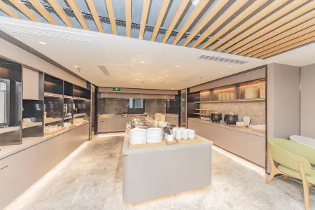 JI Hotel (Shanghai Xinzhuang Humin Road) Отели рядом с достопримечательностью «Nanfang Xiuxian Guangchang Taiwan Fengqing Street»