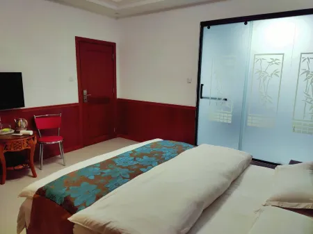 Haoyunlai family hotel Отели рядом с достопримечательностью «Tanhe  Ancient City»