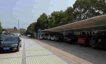 Youyou Hotel Chongming