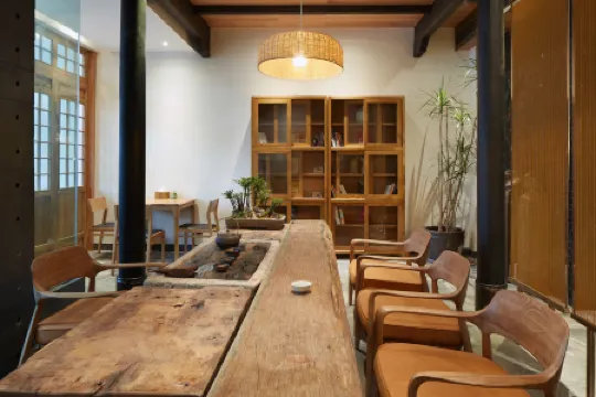 Luxi Hotel (Changsha Wuyi Square Taiping Old Street) Отели в г. Чанша