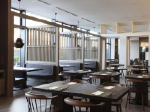 โรงแรมคอลเลคทีฟ โรงแรมในนาฮะ